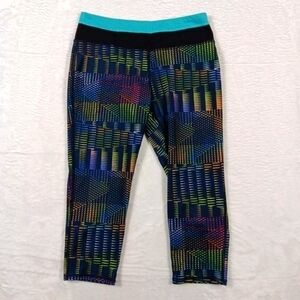 Patagonia Leggings Girls XL Womens S Centered Cropped Capris Athletic Geometric